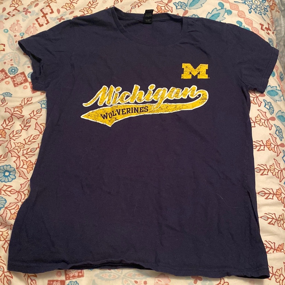 Michigan wolverines t shirt